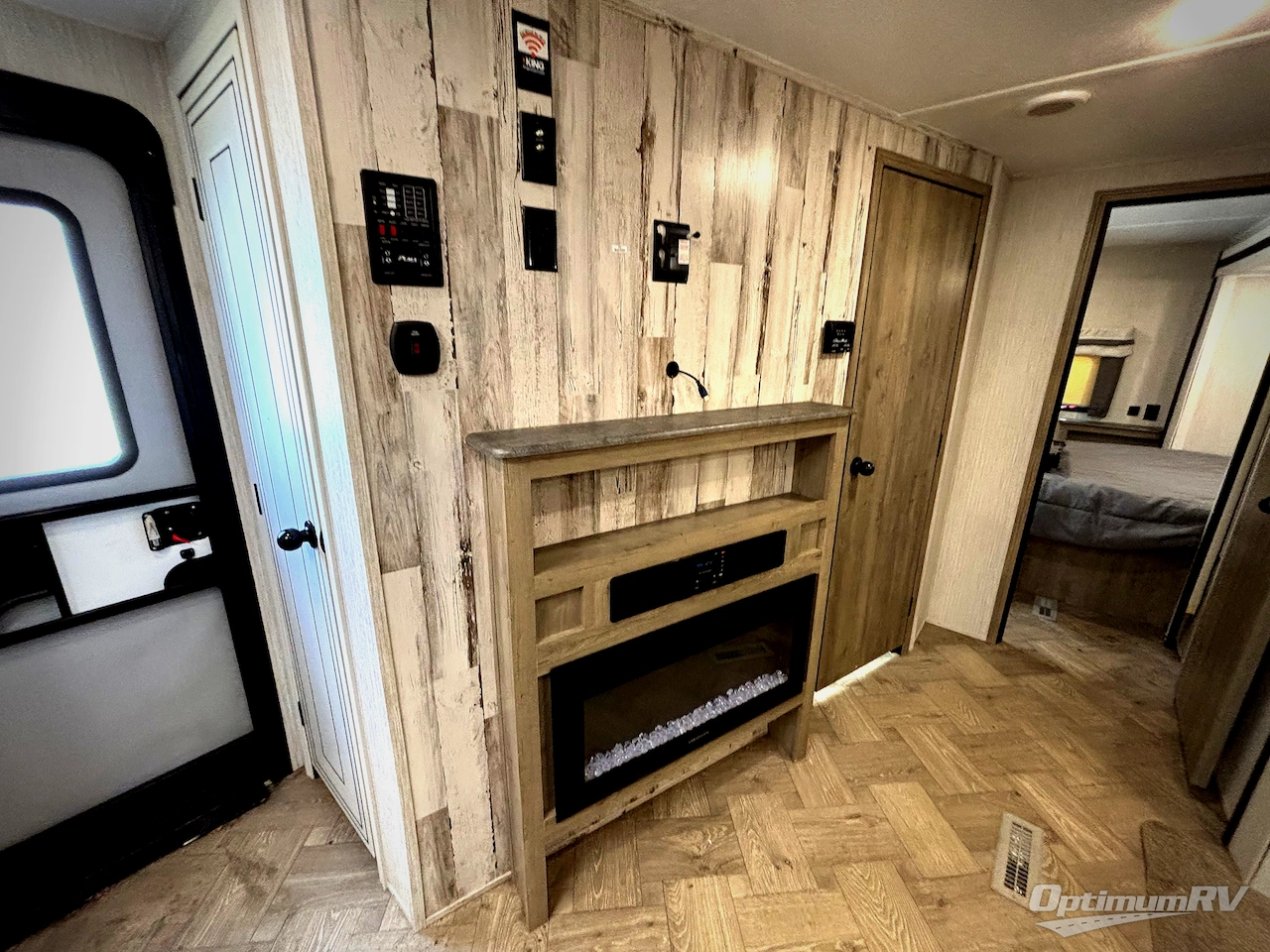 2021 Palomino Puma 26FKDS Photo 11