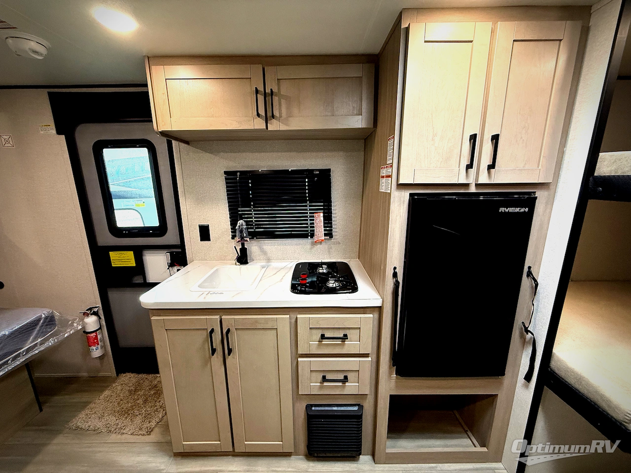 2026 Heartland Prowler 1702DBS Photo 11