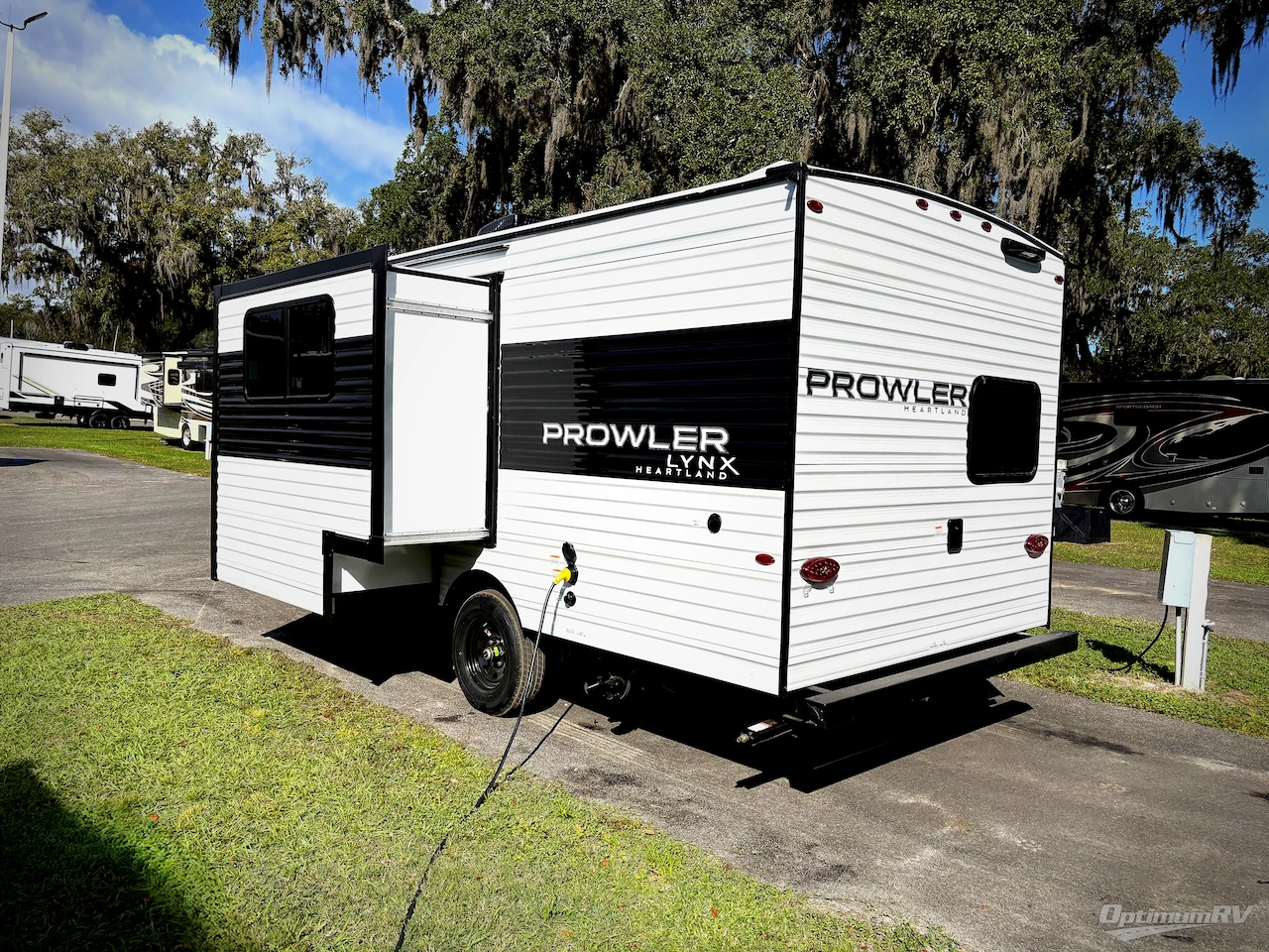 2026 Heartland Prowler 1702DBS Photo 3