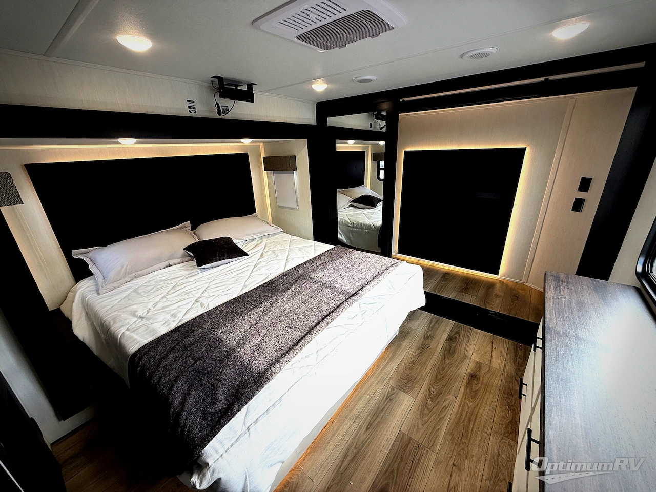 2026 Forest River Cherokee Sabre 36DBB Photo 21