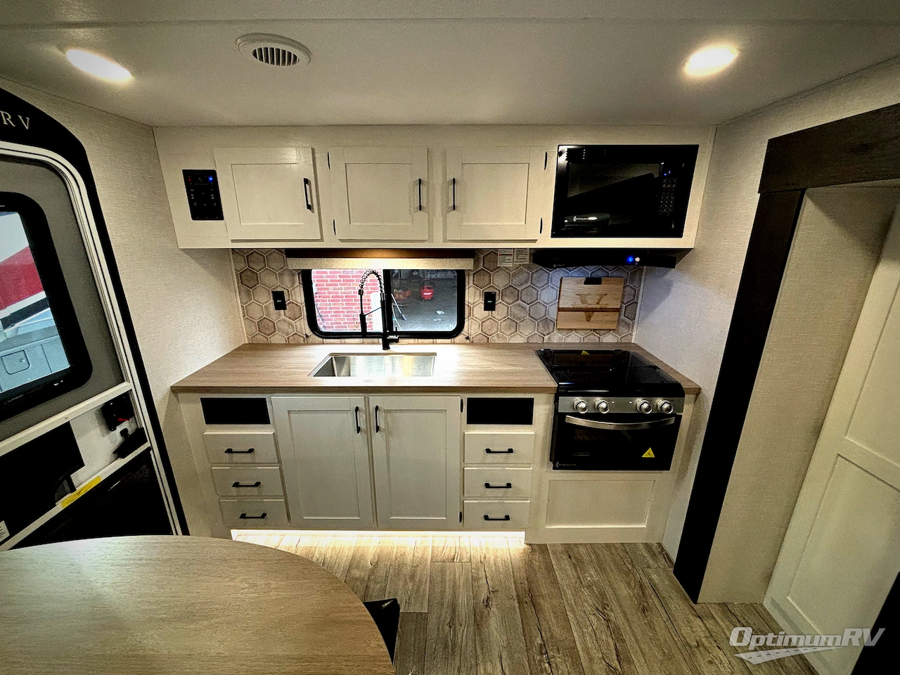 2026 Venture Sienna SA231VRK Photo 8