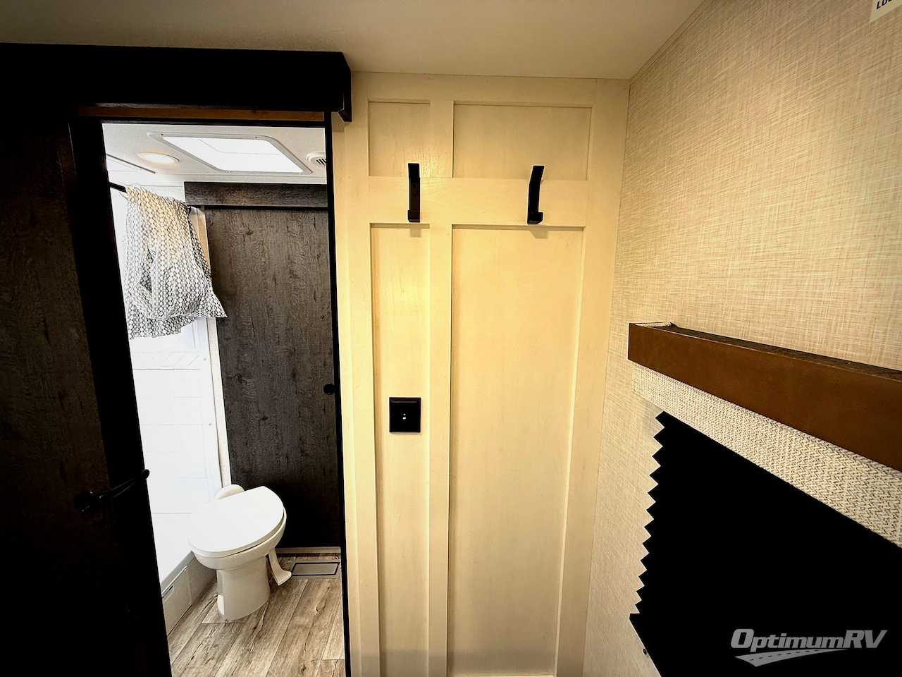 2026 Venture Sienna SA241VRD Photo 20