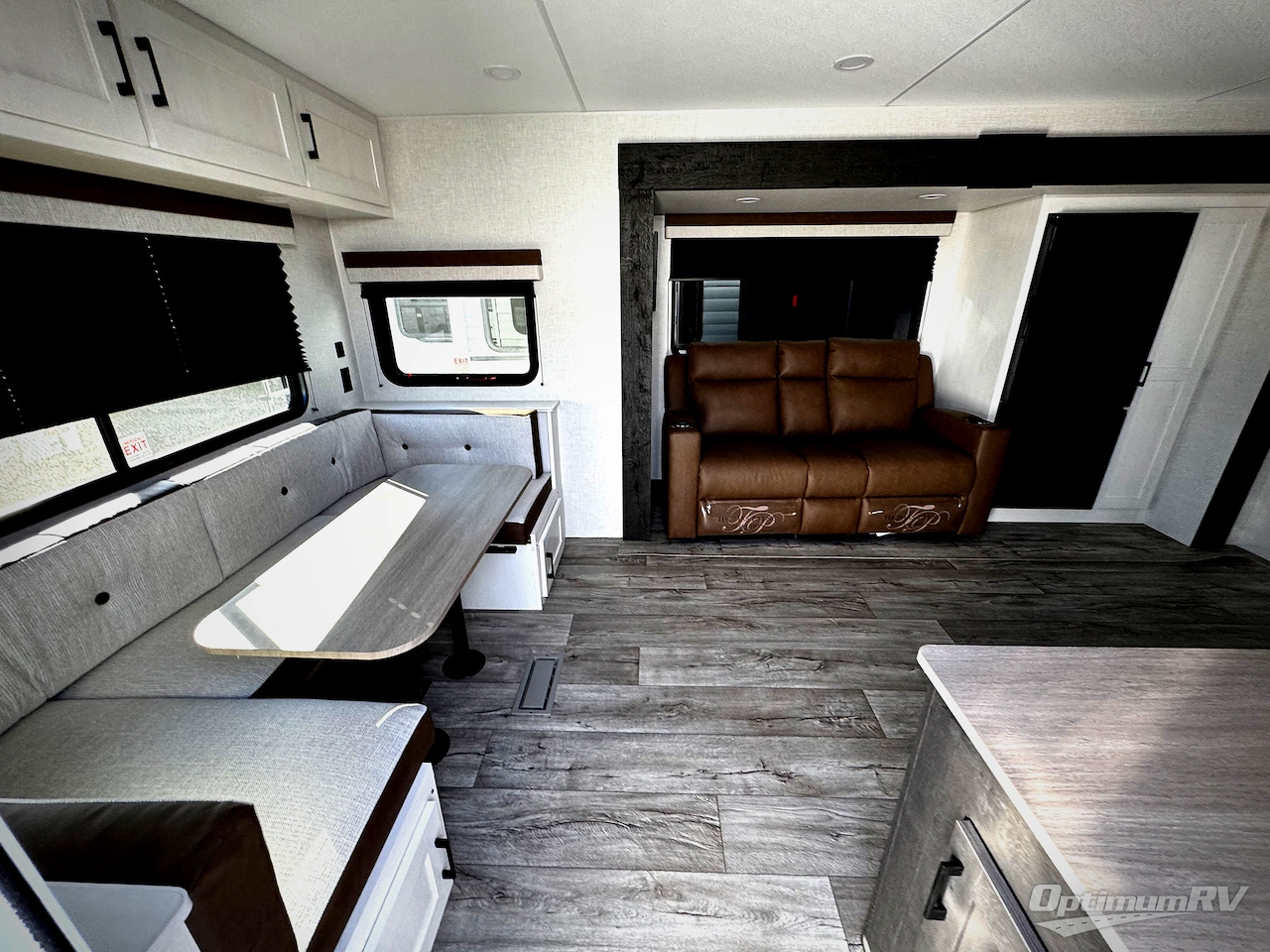 2026 Venture Sienna SA241VRD Photo 2