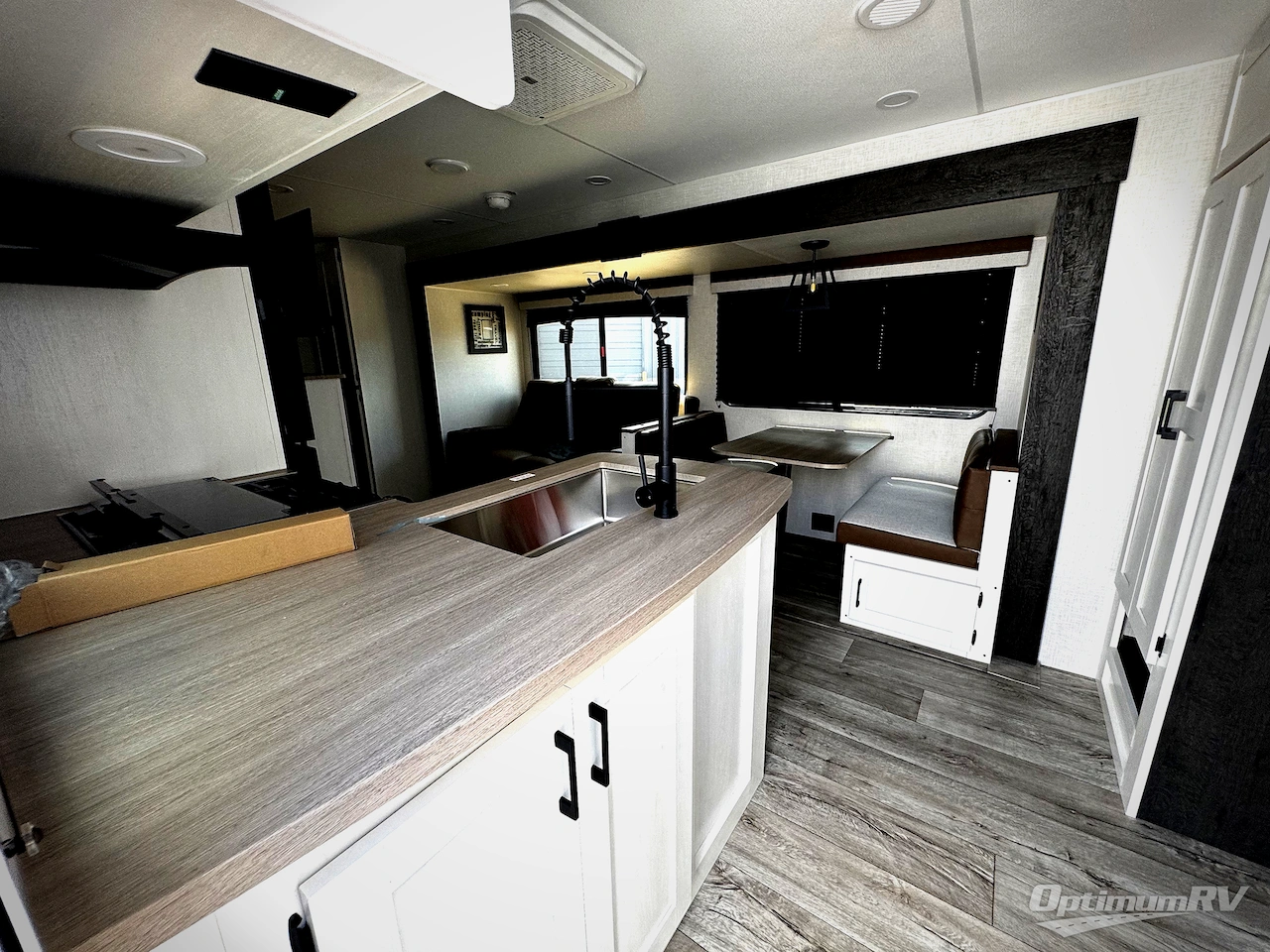 2026 Venture Sienna SA281VQB Photo 3