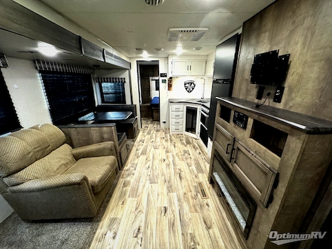 2022 Venture Stratus Ultra-Lite SR281VBH RV Photo 2