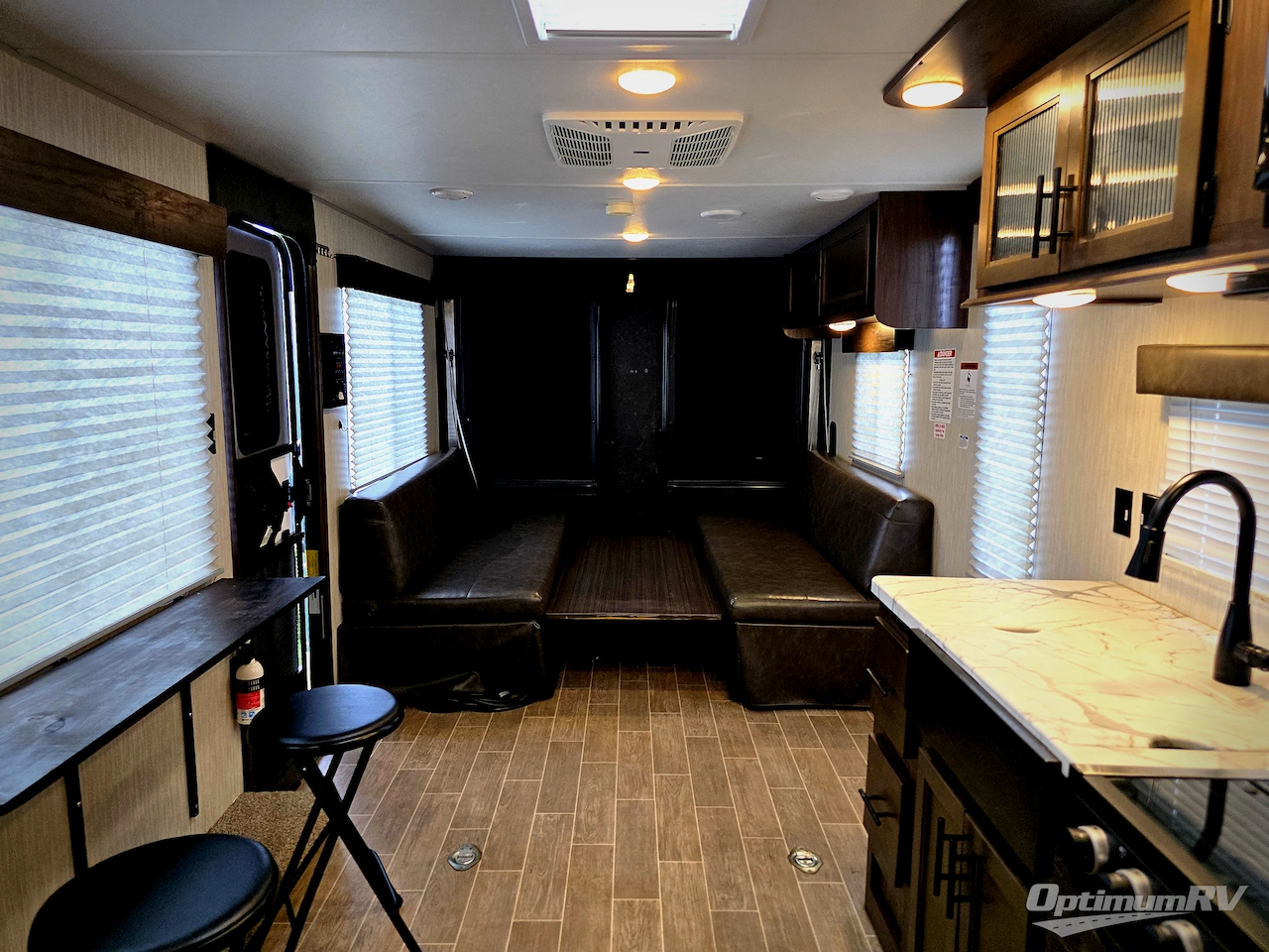 2021 Forest River Cherokee Grey Wolf 26MBRR Photo 4