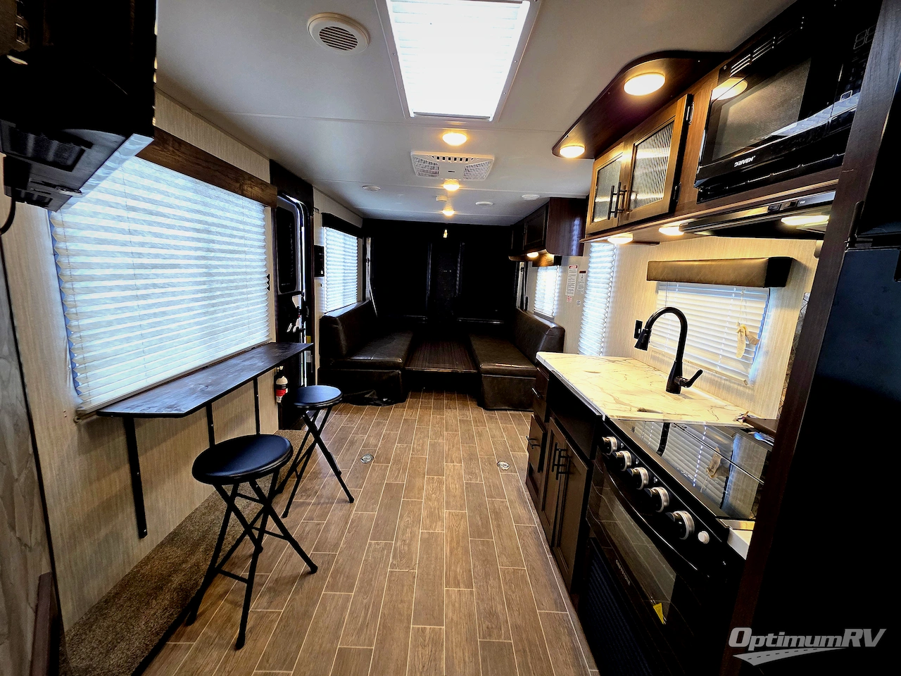 2021 Forest River Cherokee Grey Wolf 26MBRR Photo 5