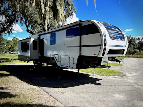 Used 2025 Heartland Corterra CT3.7 Featured Photo