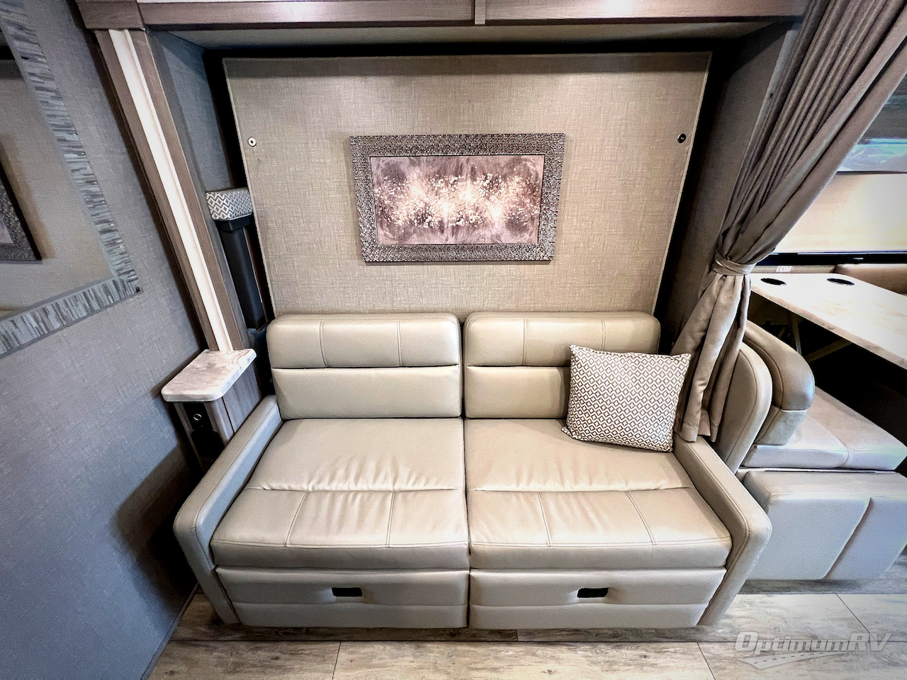 2020 Thor Tiburon Sprinter 24FB Photo 10