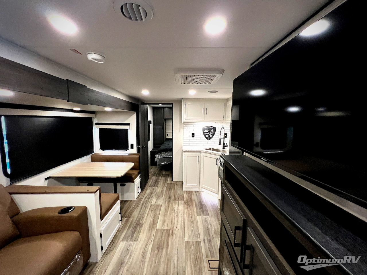 2026 Venture Stratus SR261VRB Photo 3