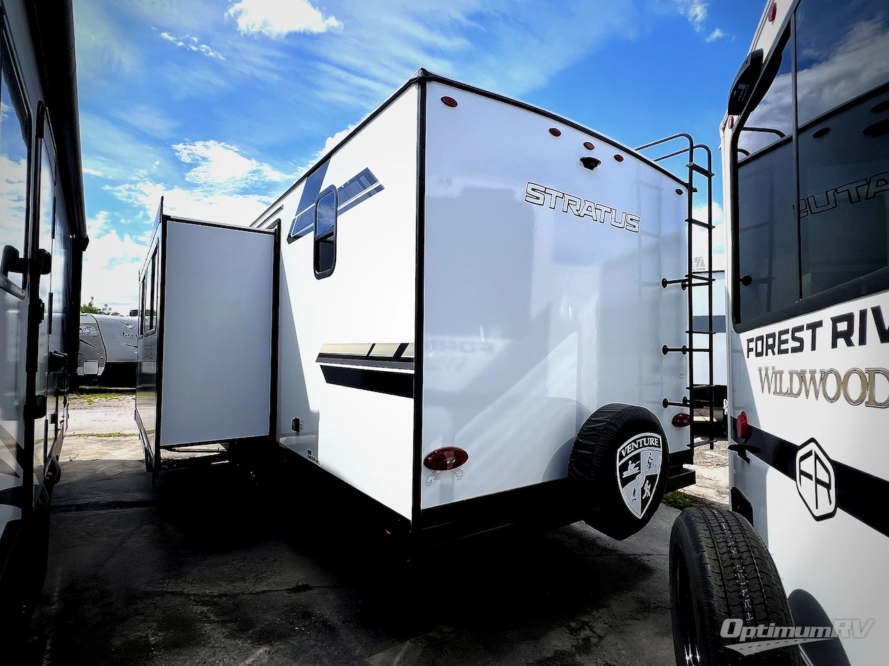 2026 Venture Stratus SR261VRB Photo 2