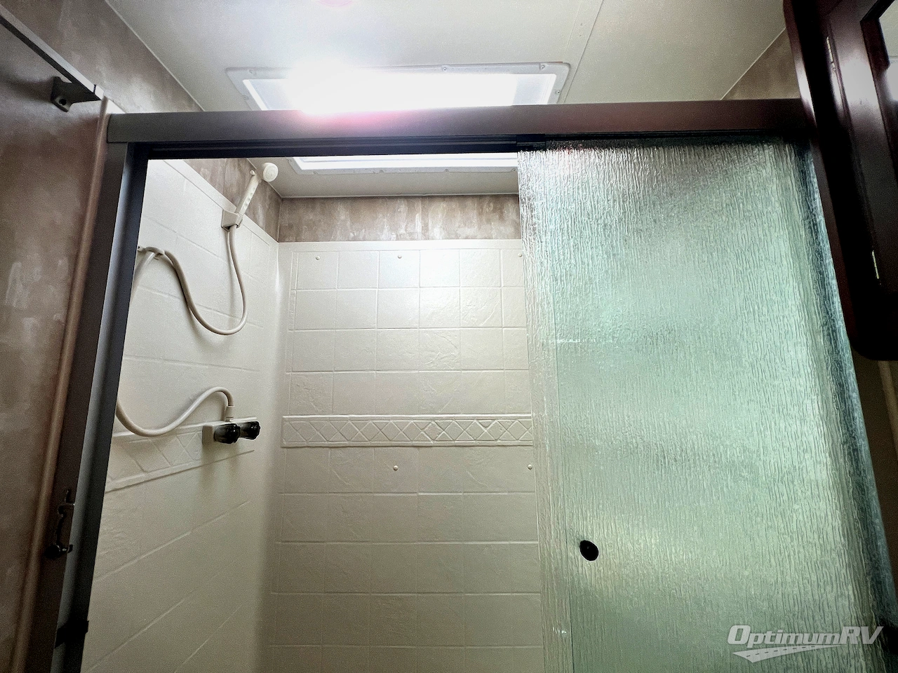 2015 Winnebago Towables Voyage 29FWRSS Photo 16