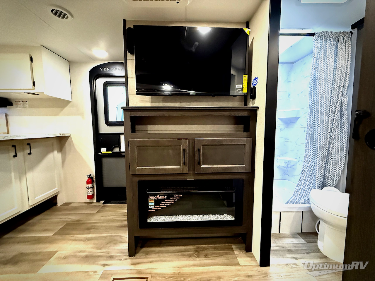 2026 Venture Stratus SR262VFK Photo 8