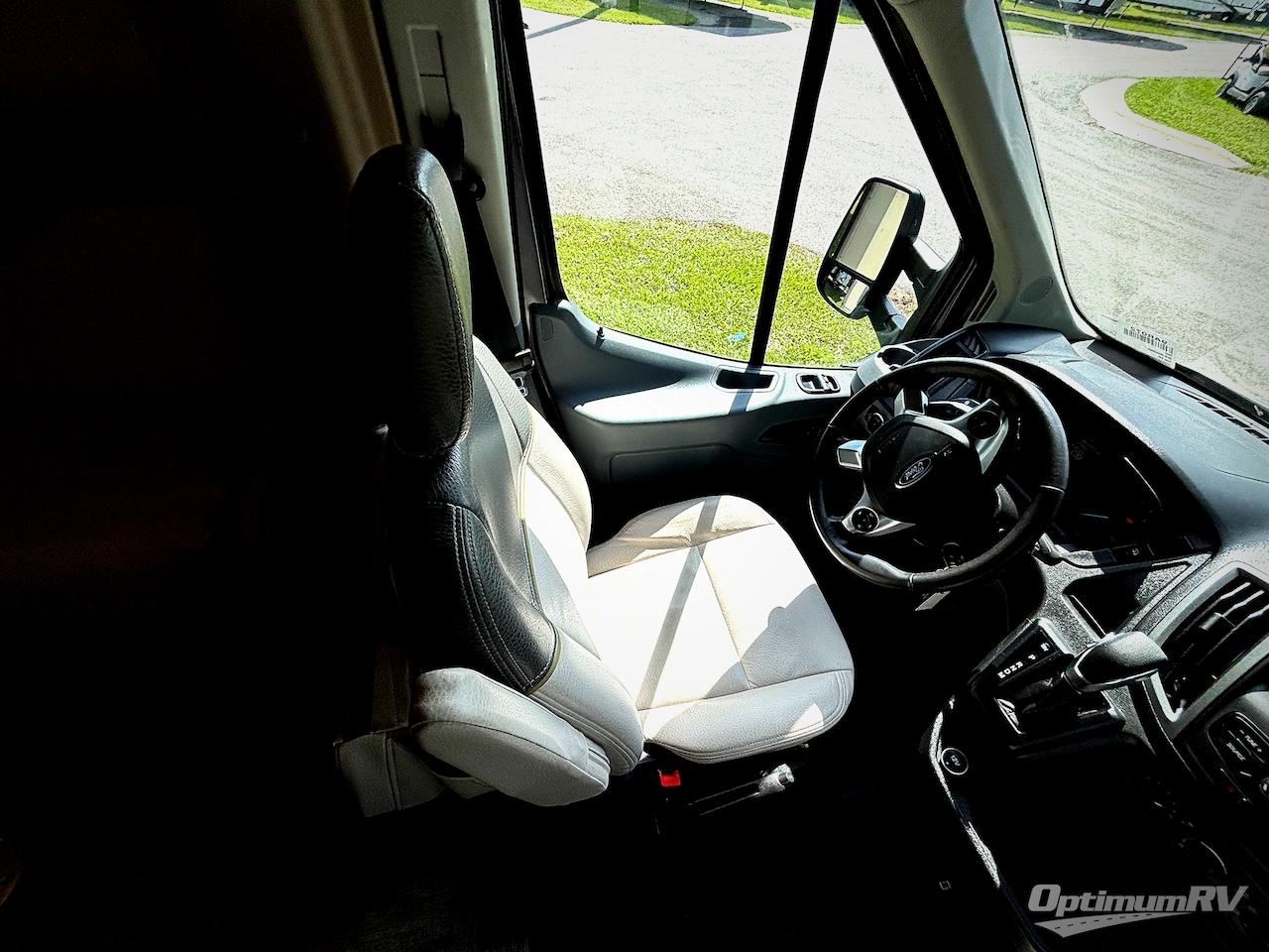 2018 Winnebago Fuse 23A Photo 7