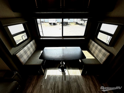 2022 Grand Design Reflection 31MB RV Photo 2