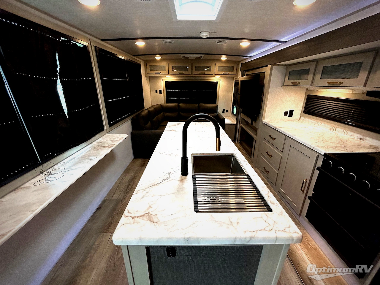 2024 Forest River Salem VIEW Photo 4