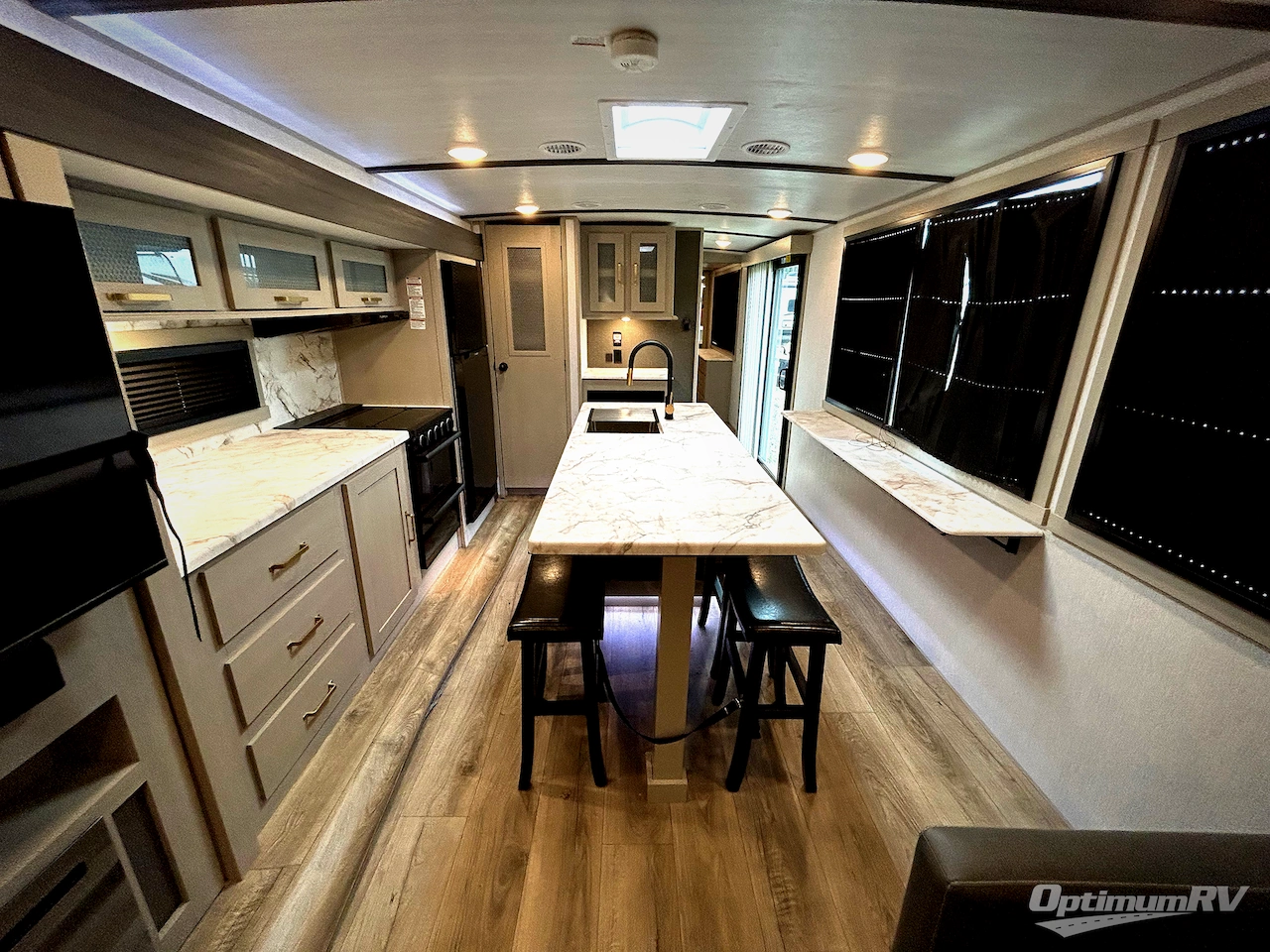 2024 Forest River Salem VIEW Photo 5