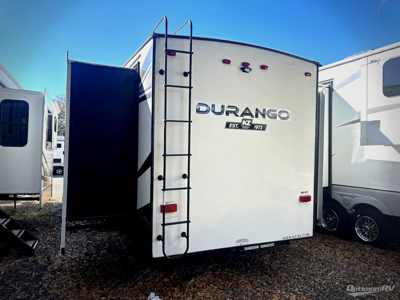 2022 KZ Durango D348BHF Photo 1