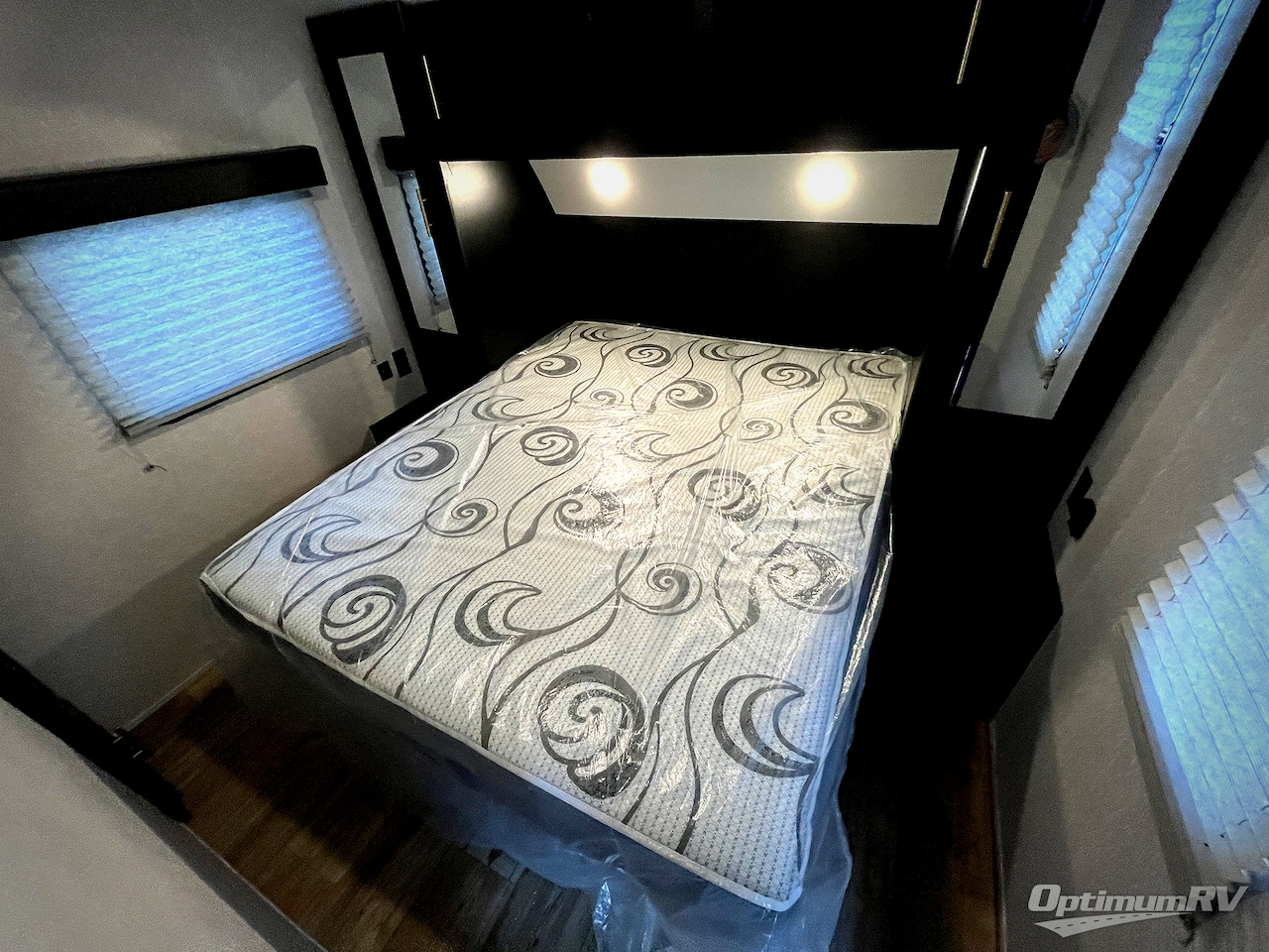 2022 Forest River Cherokee Grey Wolf 26BRB Photo 19