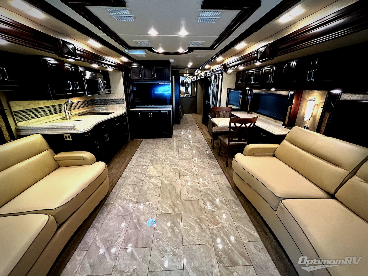 2015 American Coach American Revolution 42W Photo 4