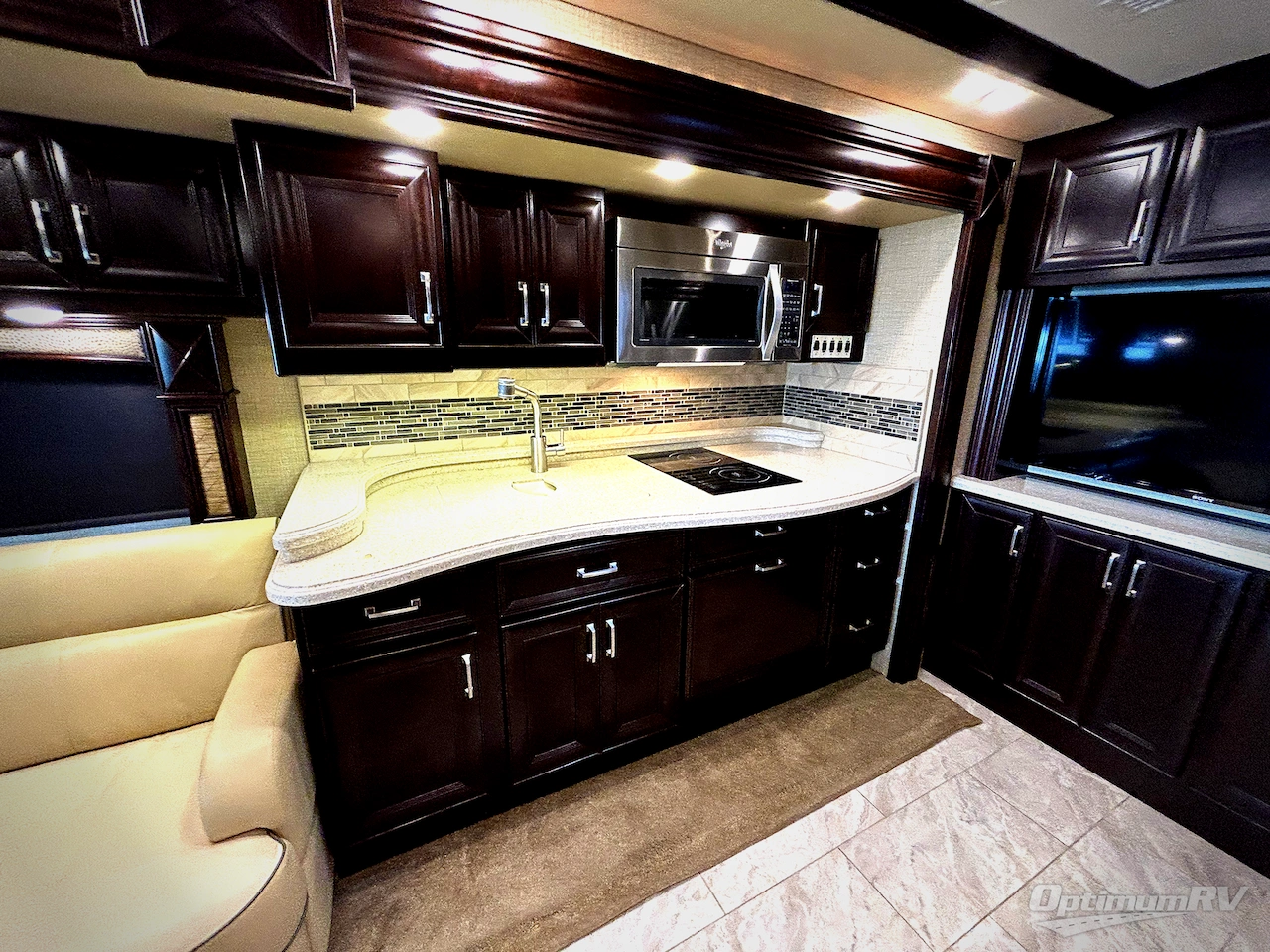 2015 American Coach American Revolution 42W Photo 12