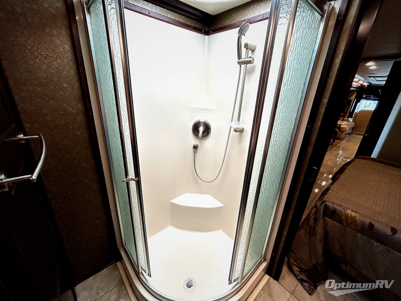 2015 American Coach American Revolution 42W Photo 25