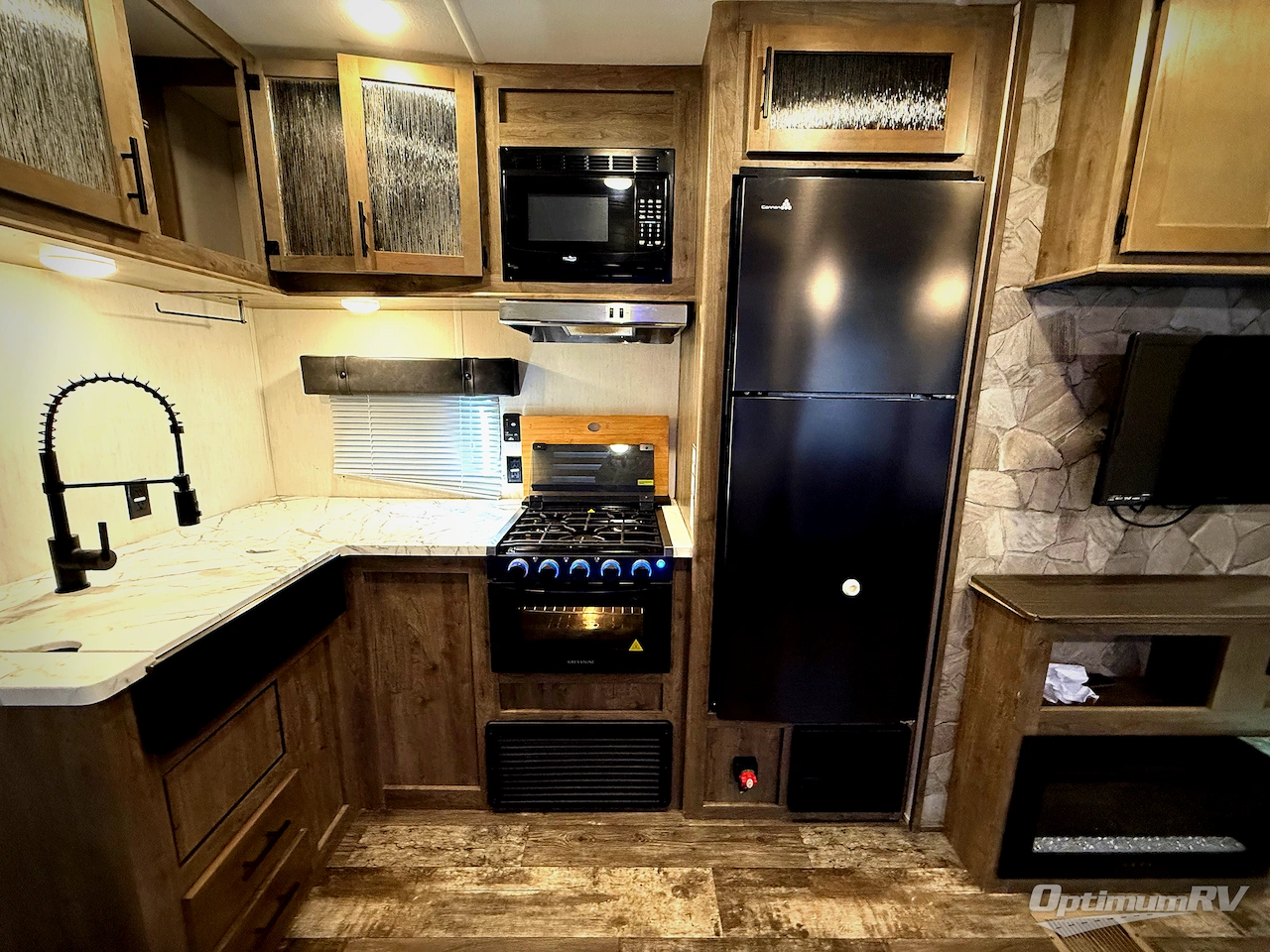 2022 Forest River Cherokee Wolf Pack 27PACK10 Photo 15