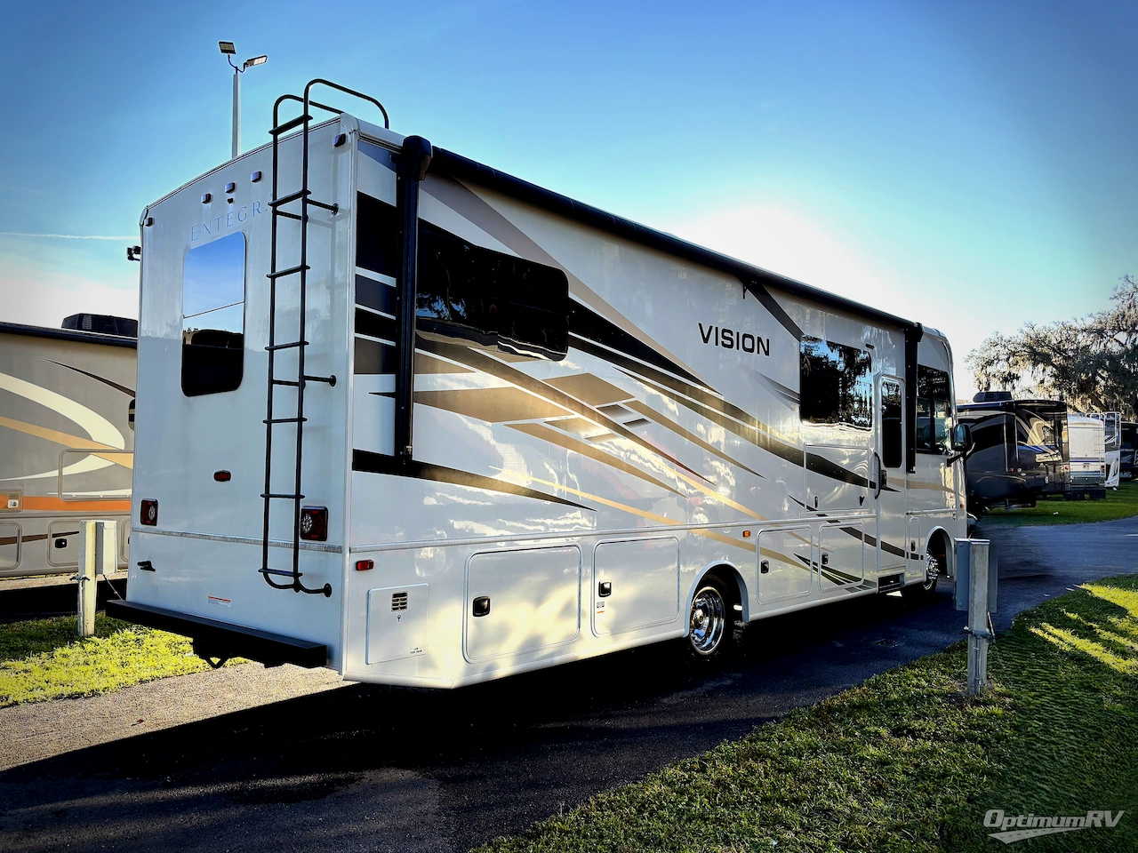 2024 Entegra Vision 29F Photo 2