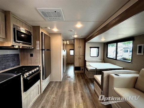 2024 Coachmen Catalina Legacy Edition 343BHTS RV Photo 3