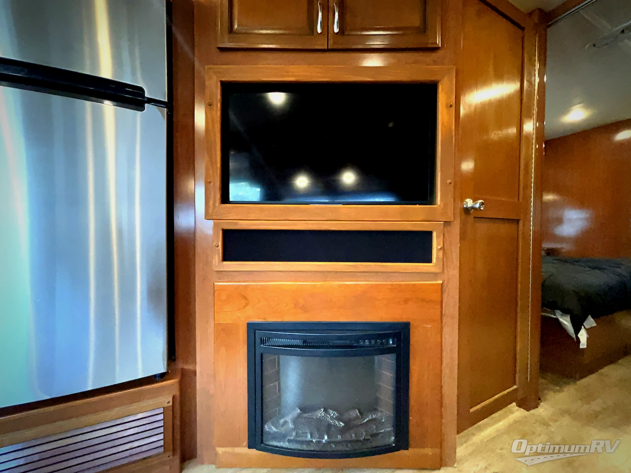 2018 Fleetwood Bounder 34S Photo 15