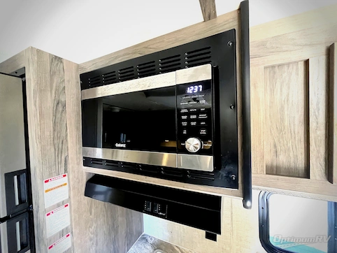 2022 Gulf Stream Trailmaster Ultra-Lite 248BH RV Photo 2
