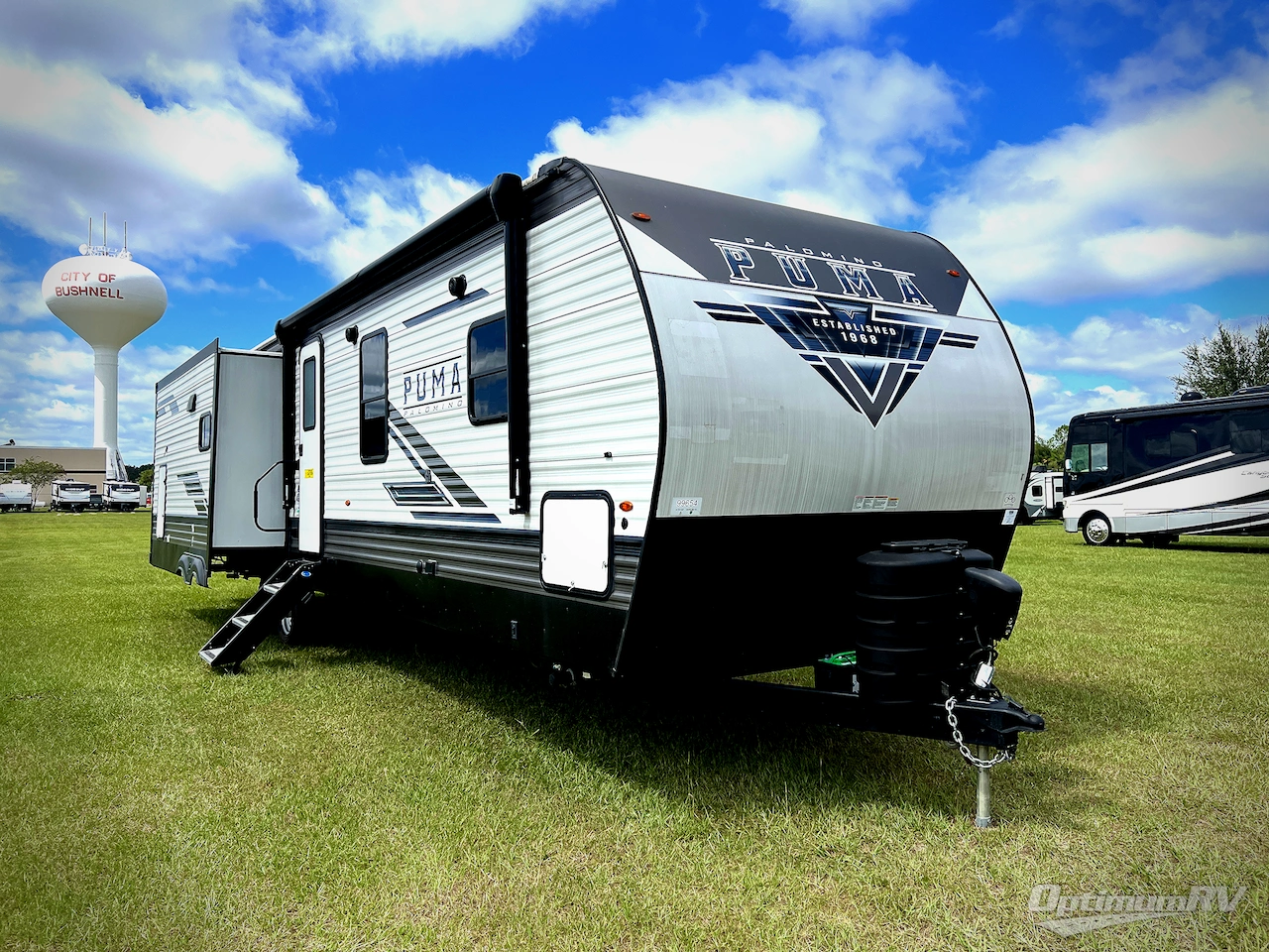 2023 Palomino Puma 32MBDS Photo 1