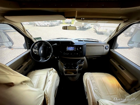 2017 Gulf Stream Conquest 3616 RV Photo 2