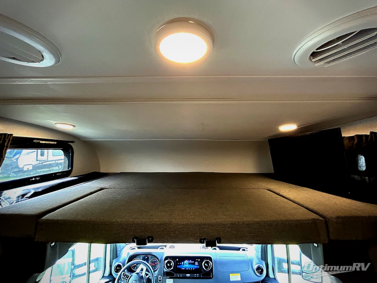 2023 Forest River Sunseeker MBS 2400B Photo 8