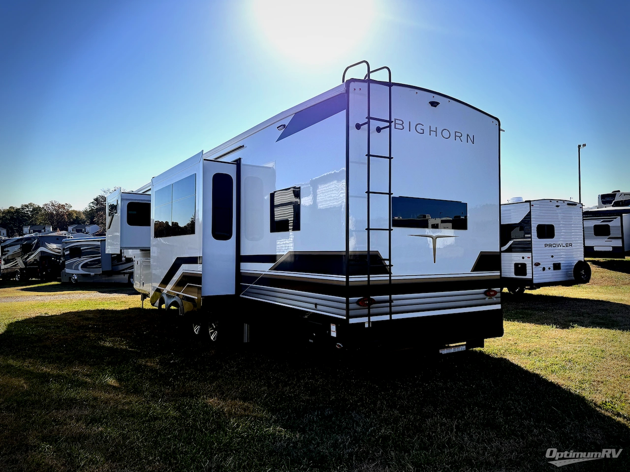 2026 Heartland Bighorn 39RK Photo 3