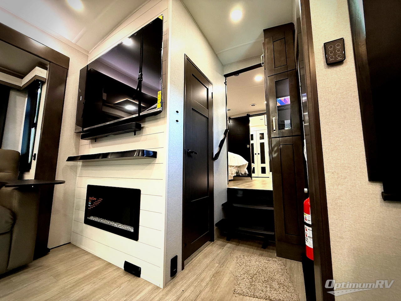 2026 Heartland Bighorn 39RK Photo 18