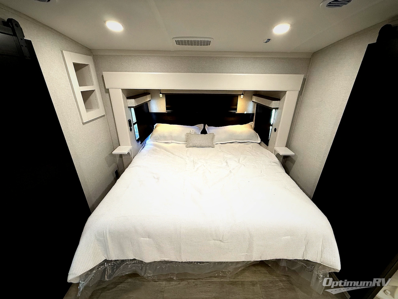 2026 Heartland Bighorn 39RK Photo 21