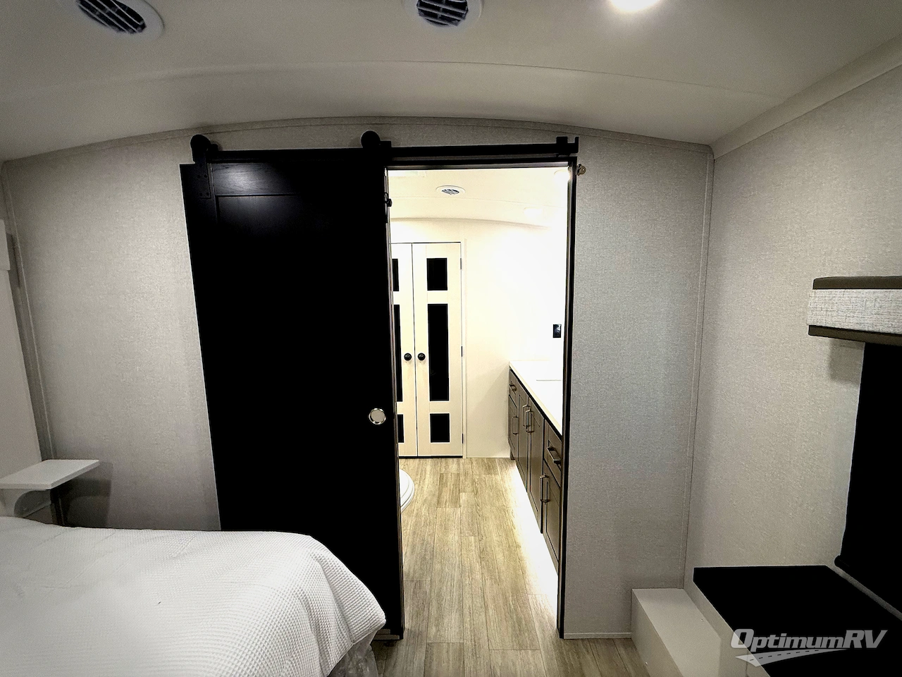 2026 Heartland Bighorn 39RK Photo 23