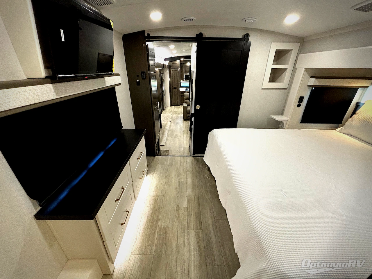 2026 Heartland Bighorn 39RK Photo 13