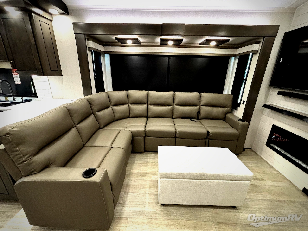 2026 Heartland Bighorn 39RK Photo 19