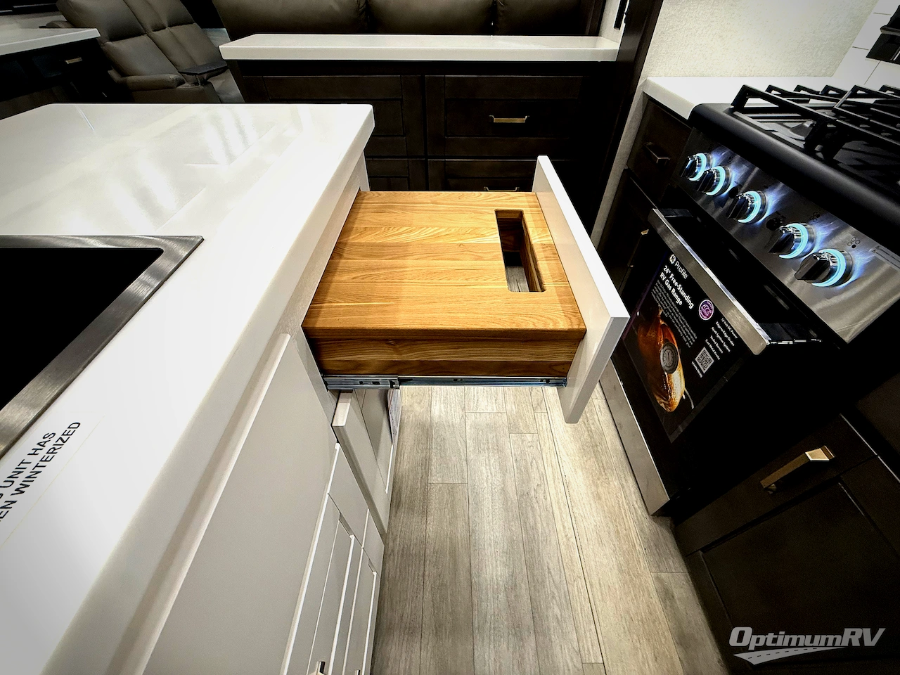 2026 Heartland Bighorn 38RE Photo 11