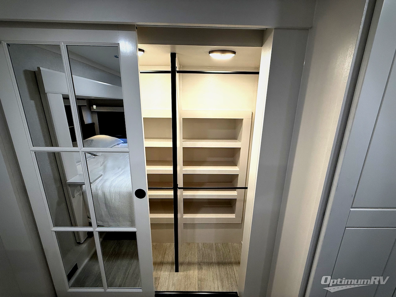 2026 Heartland Bighorn 38RE Photo 27