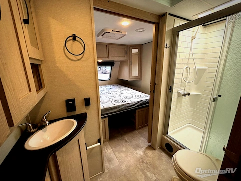 2022 Coachmen Apex Ultra-Lite 266BHS RV Photo 3