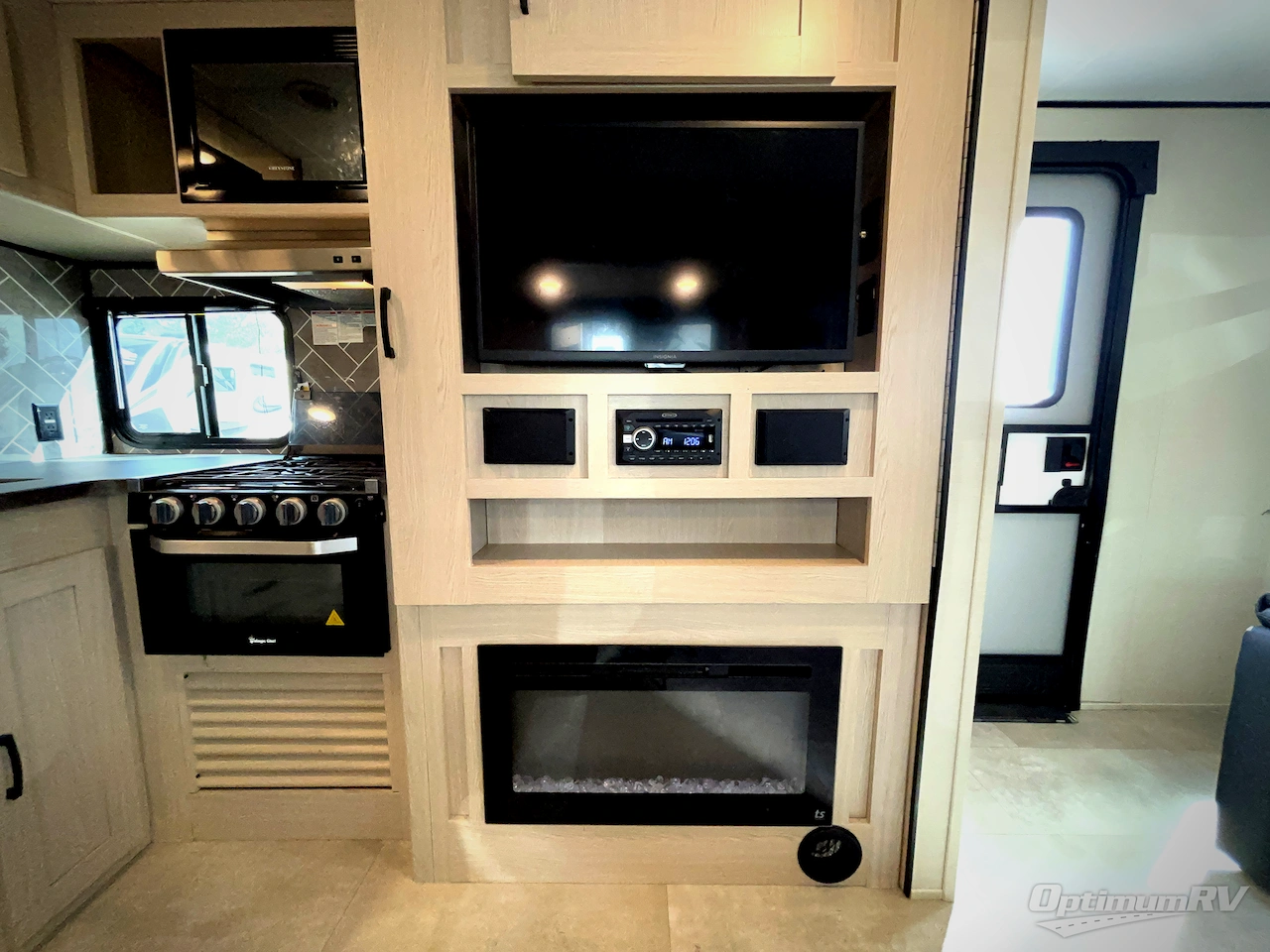 2022 Coachmen Apex Ultra-Lite 266BHS Photo 6