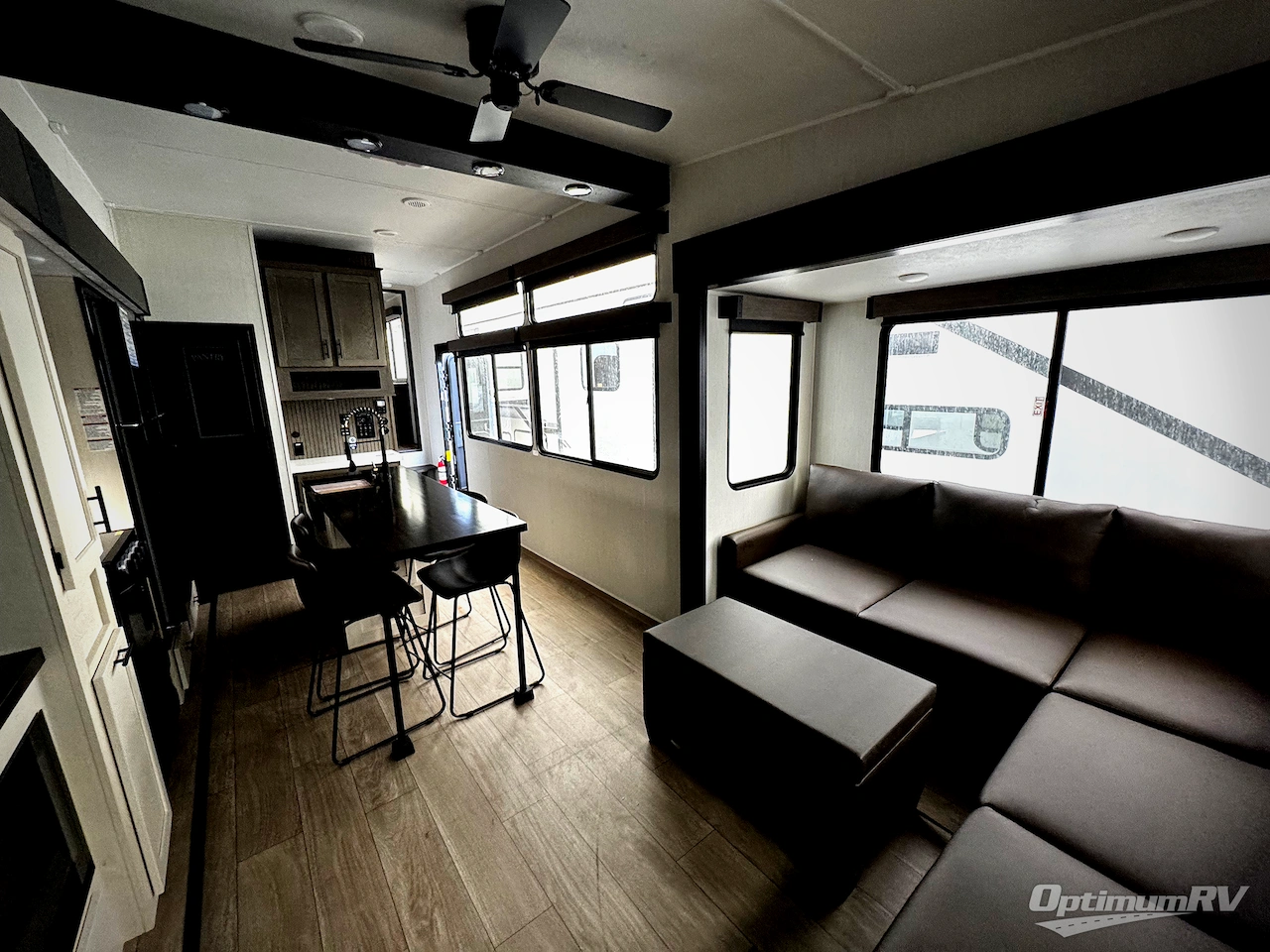 2026 Forest River Cherokee Arctic Wolf 38LEAH.G Photo 25