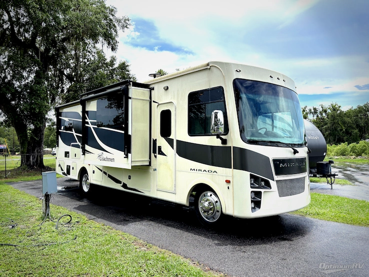 2022 Coachmen Mirada 315KS RV Photo 1