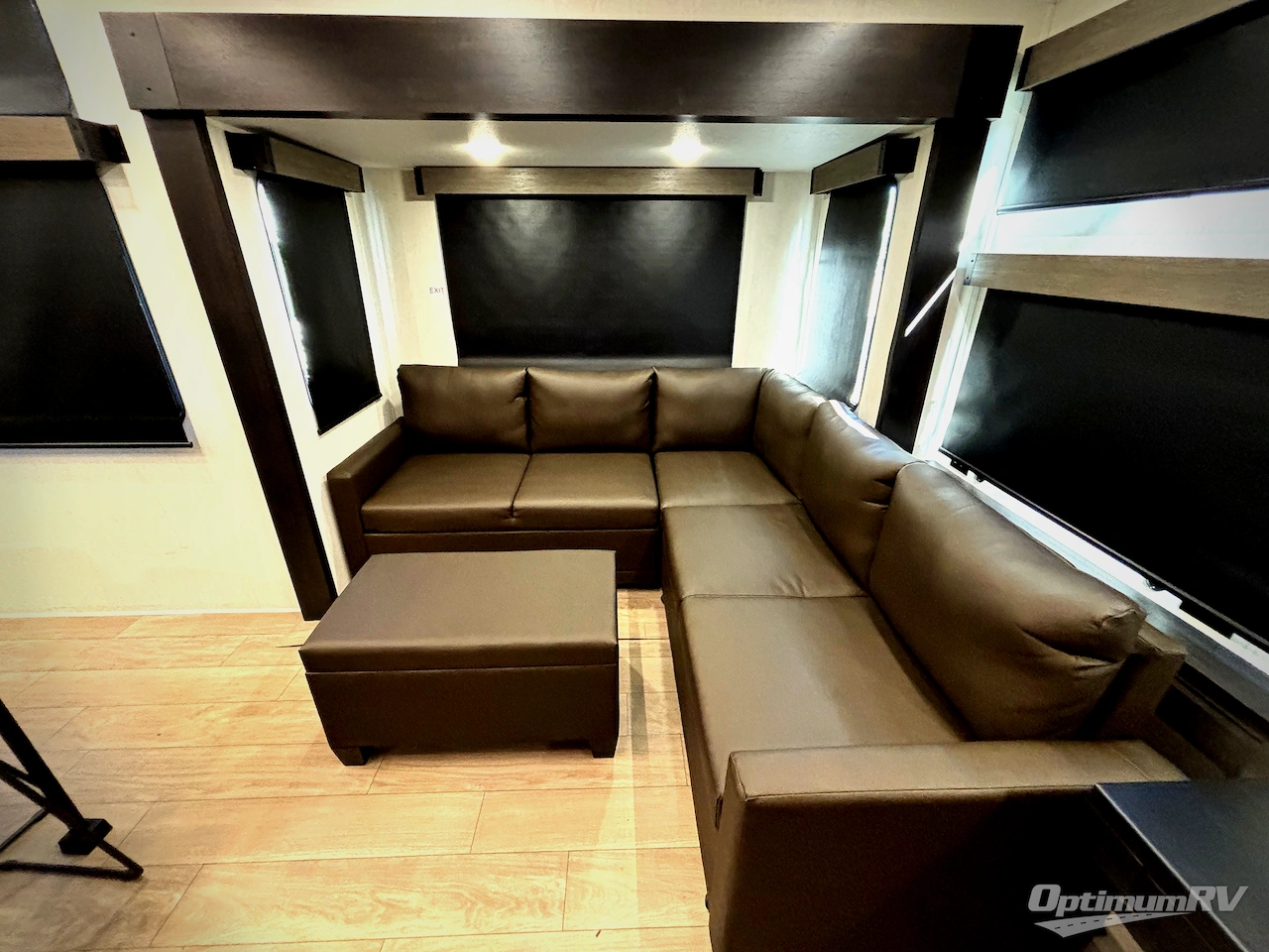 2026 Forest River Cherokee Arctic Wolf 38LEAH.G Photo 23