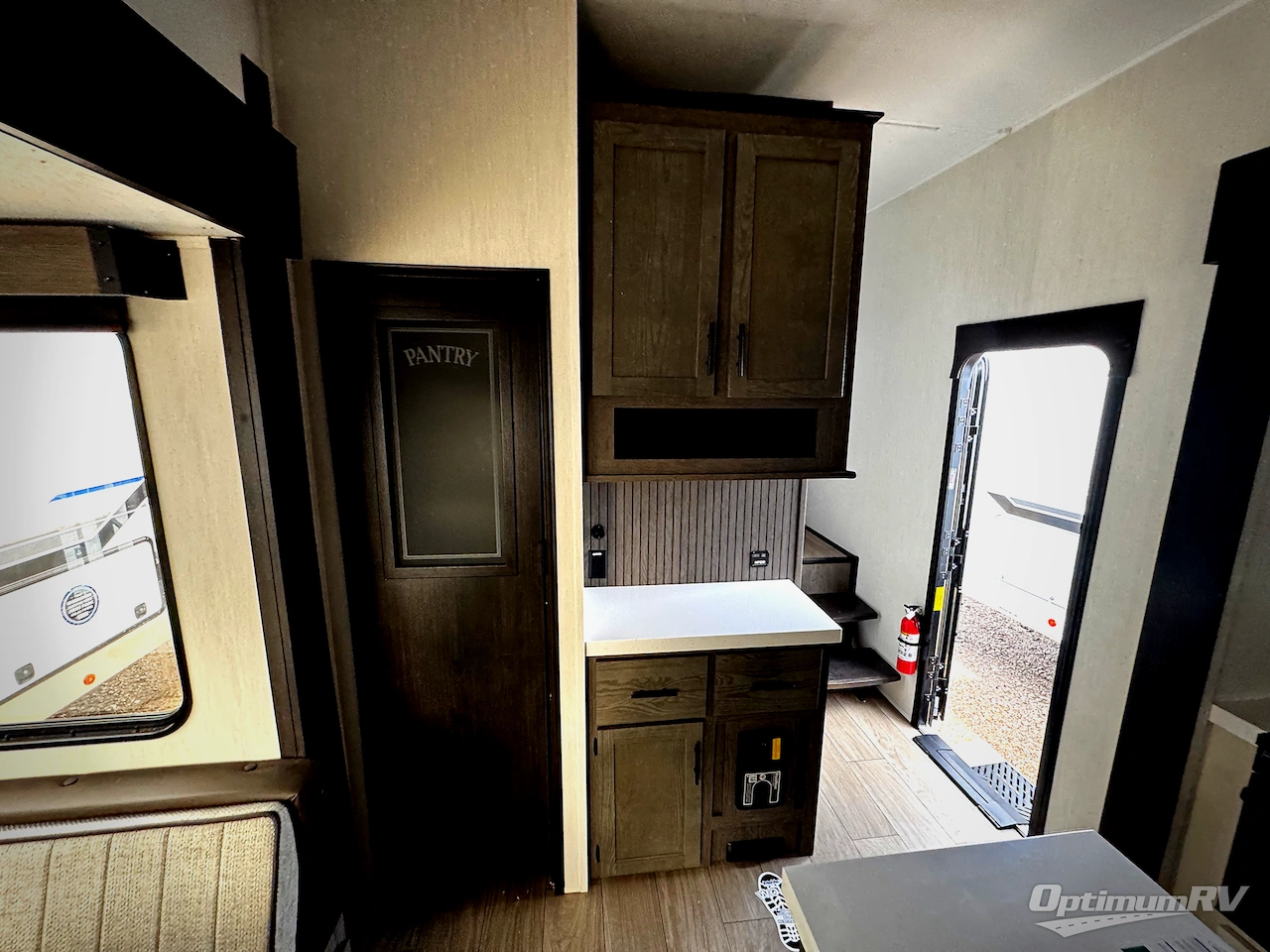 2026 Forest River Cherokee Arctic Wolf 3750SUITE Photo 16