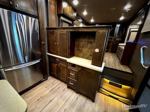 2019 VanLeigh Vilano 375FL RV Photo 3