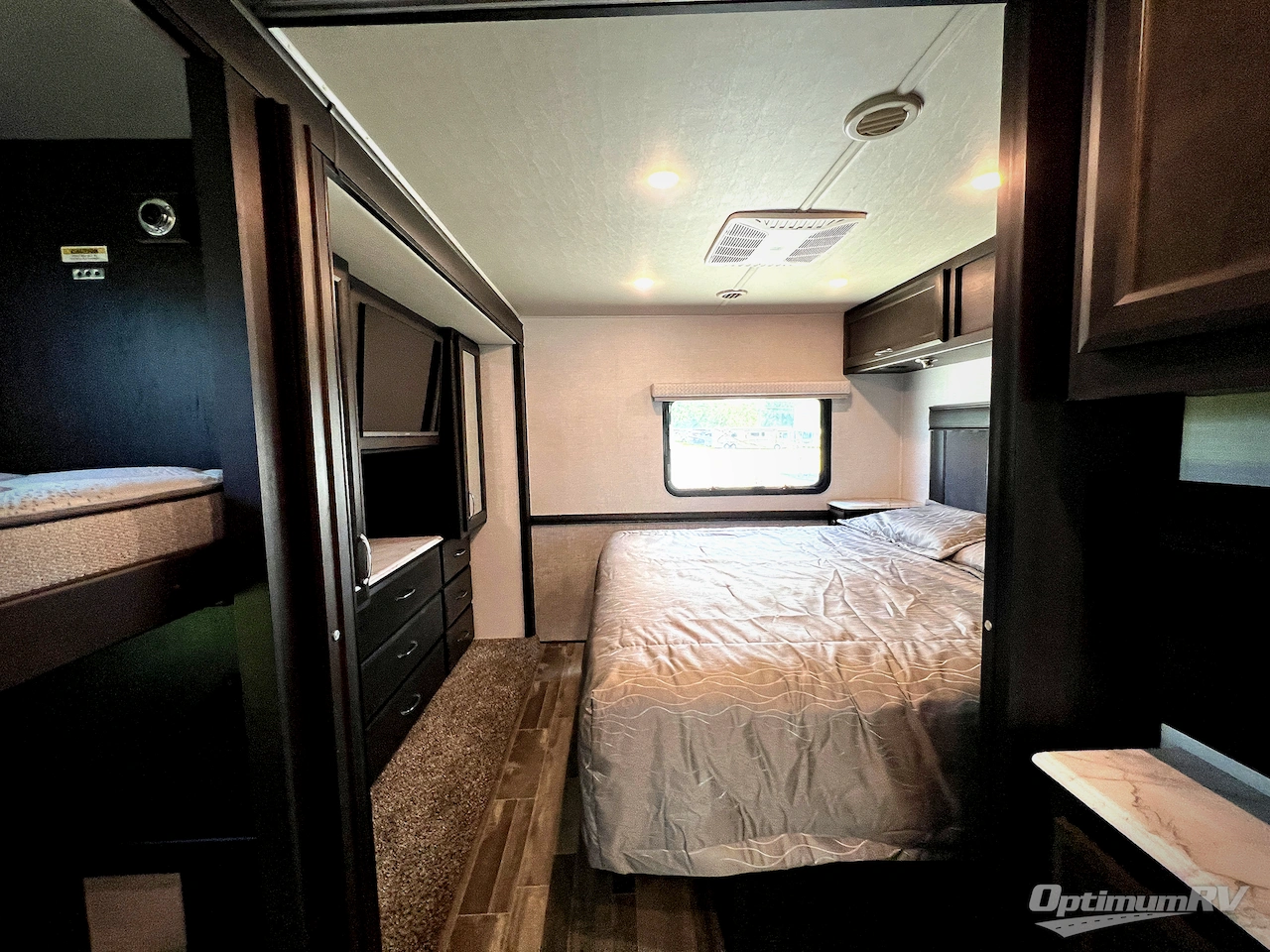 2024 Holiday Rambler Admiral 33B6 Photo 17